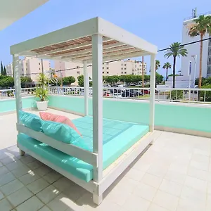 Tabbu Ibiza , Playa d'en Bossa Spagna